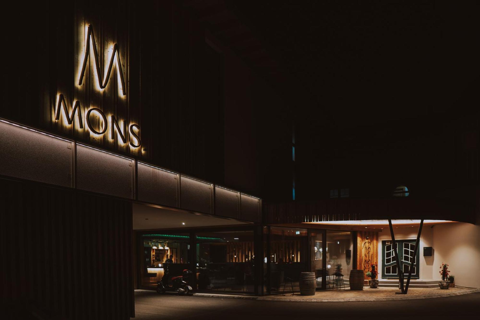 Mons Suites Wine Passion Tannheim Eksteriør billede