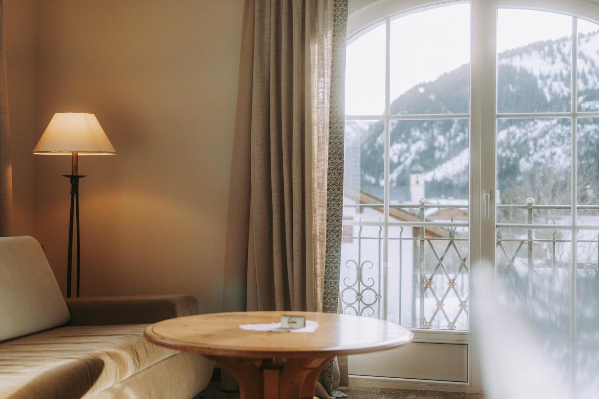 Mons Suites Wine Passion Tannheim Eksteriør billede